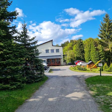 Villa Paradajs - Ubytovanie Pri Jazere Banská Štiavnica Dış mekan fotoğraf
