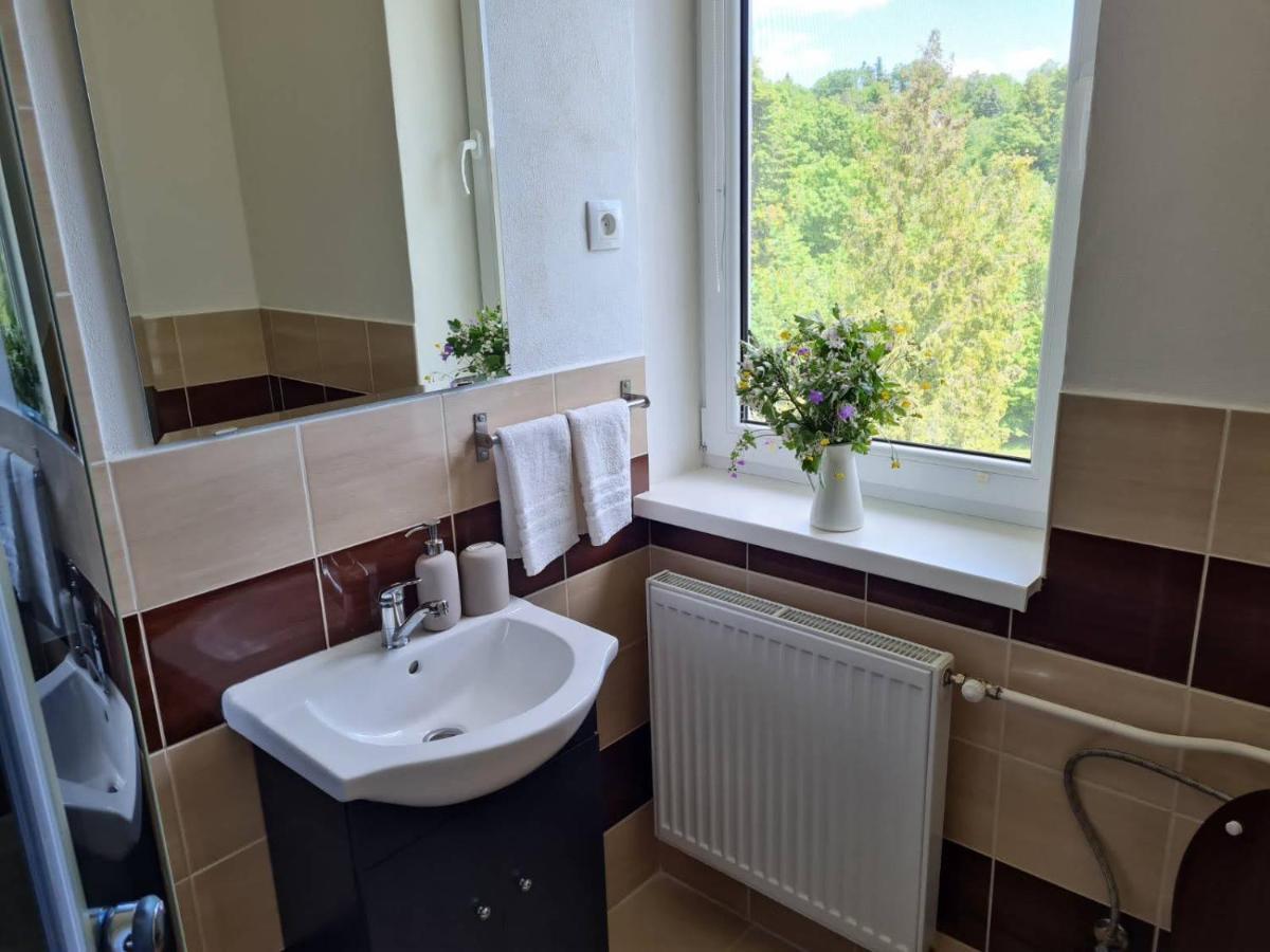 Villa Paradajs - Ubytovanie Pri Jazere Banská Štiavnica Dış mekan fotoğraf