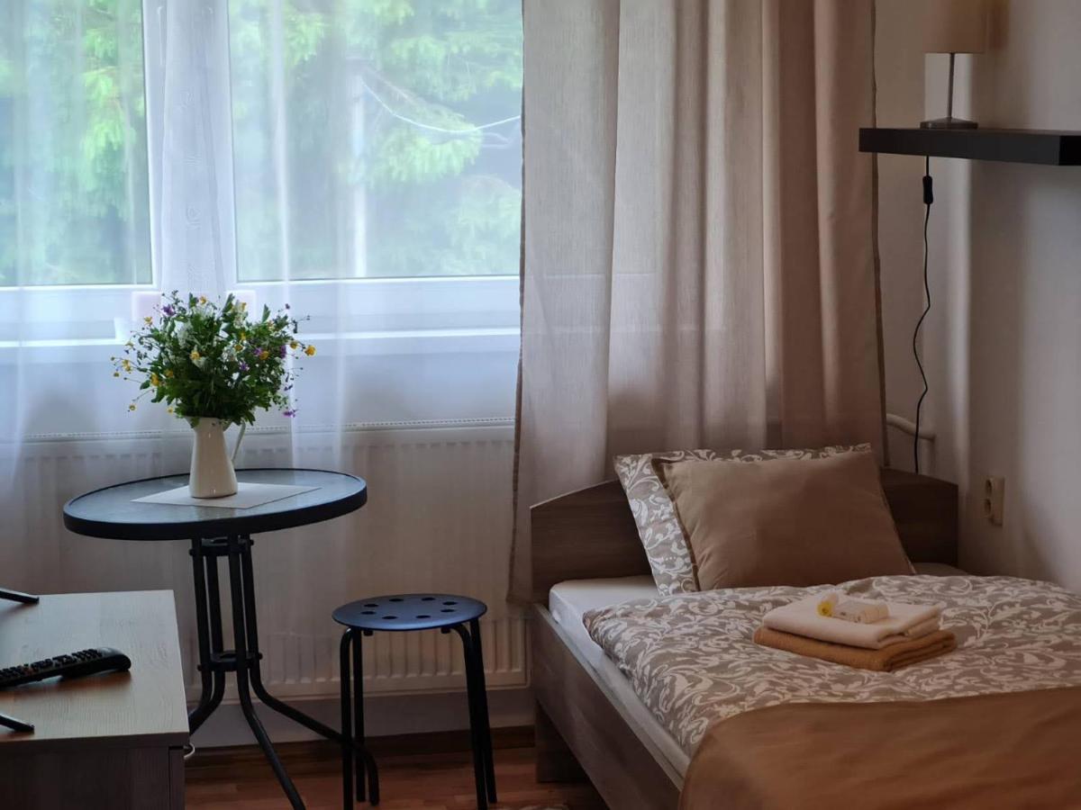 Villa Paradajs - Ubytovanie Pri Jazere Banská Štiavnica Dış mekan fotoğraf